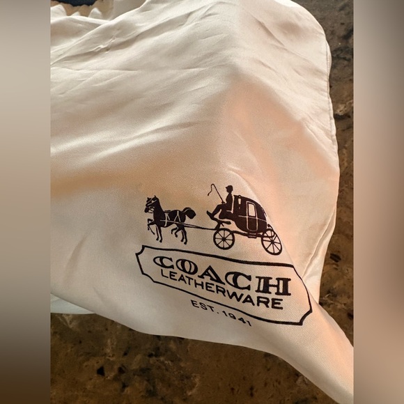 Coach Penelope Signature shoulder bag - Picture 11 of 12